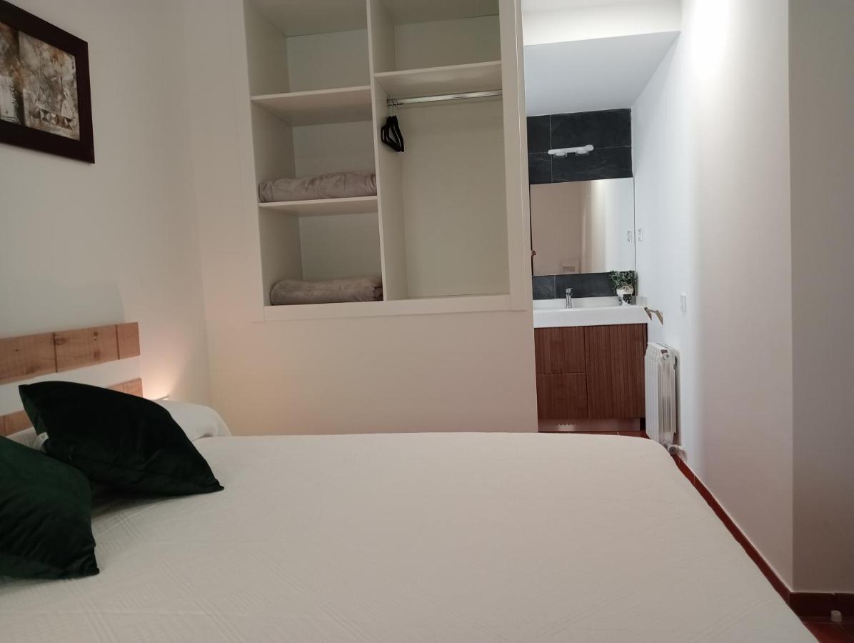 Apartamentos La Piedra En Pleno Centro Historico Con Dos Dormitorios Y Dos Banos Nájera Buitenkant foto